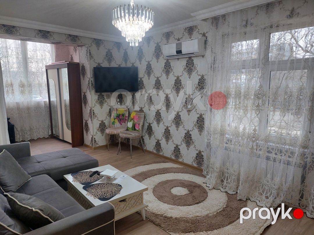Satılır 2 otaqlı köhnə tikili 38 m² — Mənzil, Bakı