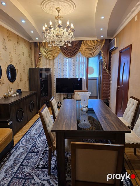 Satılır 3 otaqlı köhnə tikili 60 m² — Bakı