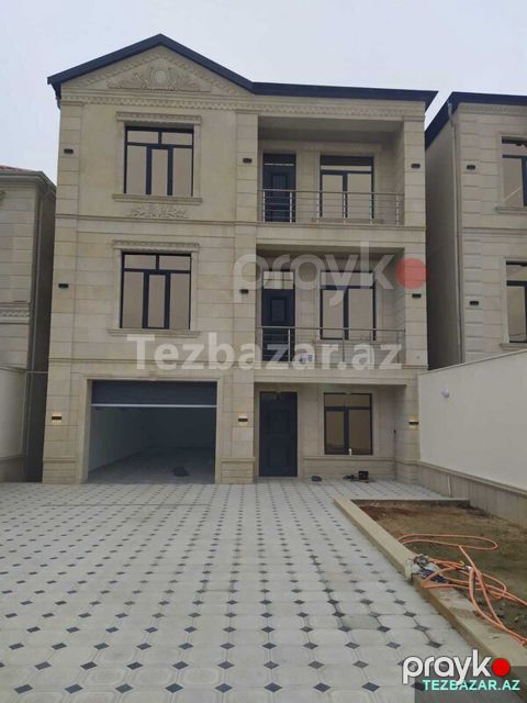 Qaraçuxur qes.3 mert. villa satilir — Bakı