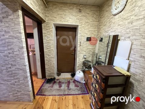 Satılır 2 otaqlı köhnə tikili 55 m² — Bakı