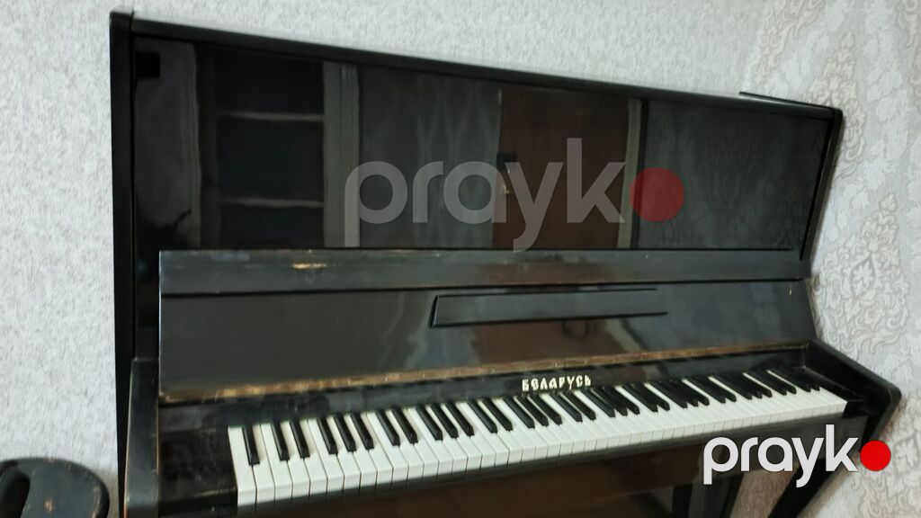 Belarus pianinosu – akustik, şaquli model - Korpus: parlaq qara rəng — Pianino və digər klaviş alətləri, Bakı (2)