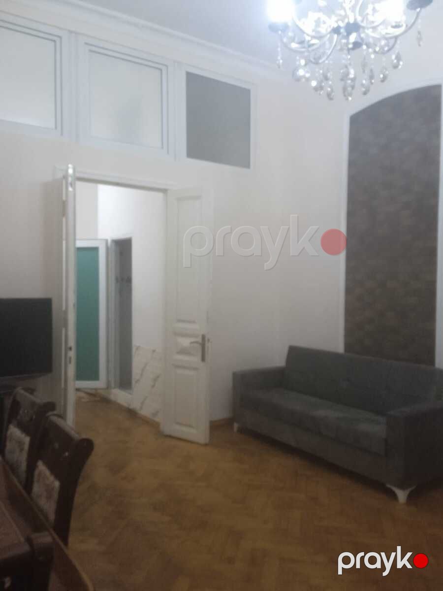 İcarəyə verilir 2 otaqlı köhnə tikili 65 m² — Mənzil, Bakı (10)