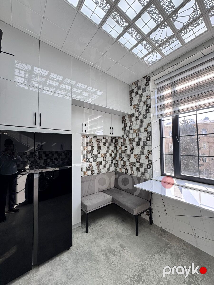 Satılır 3 otaqlı köhnə tikili 95 m² — Mənzil, Bakı (12)