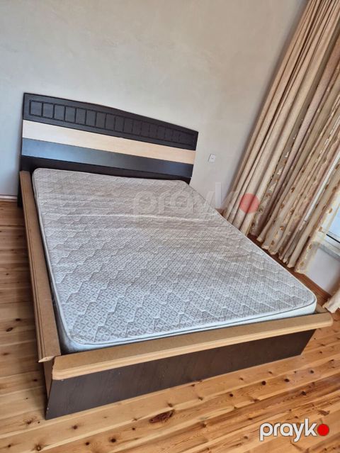 Taxt yaxşı vəziyyətdə 60 manat. Binə (4648)KİFA75 — Bakı