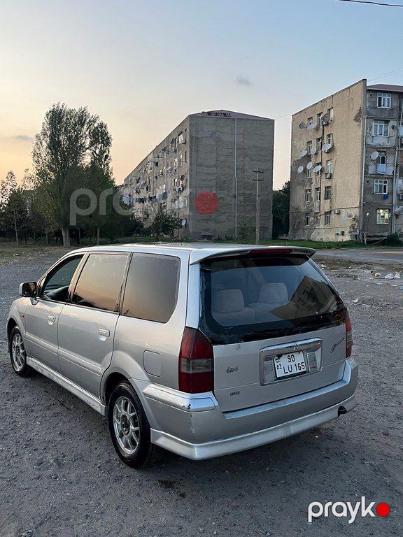 Mitsubishi Chariot Grandis, 2.4 L, 2002 il, 320 000 km — Avtomobillər, Sumqayıt (6)