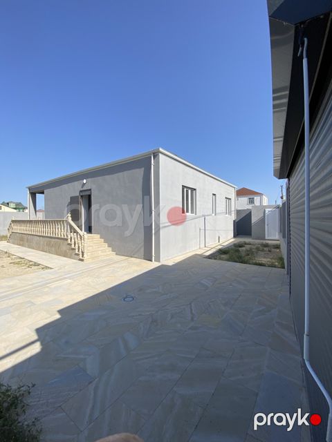 Satılır 3 otaqlı həyət evi/bağ evi 130 m² — Bakı