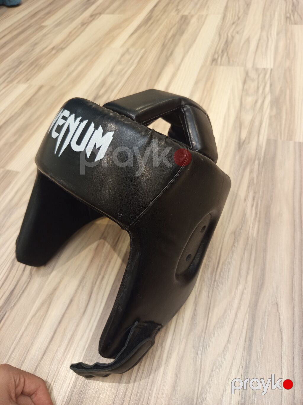 Venum boks/kikboks üçün baş qoruyucusu Az istifadə olunub - Rəng — Döyüş sənətləri, Bakı (3)