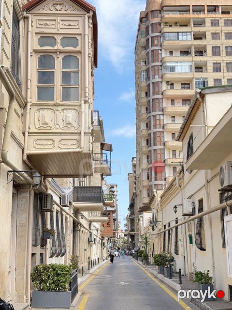 Satılır 1 otaqlı köhnə tikili 22 m²