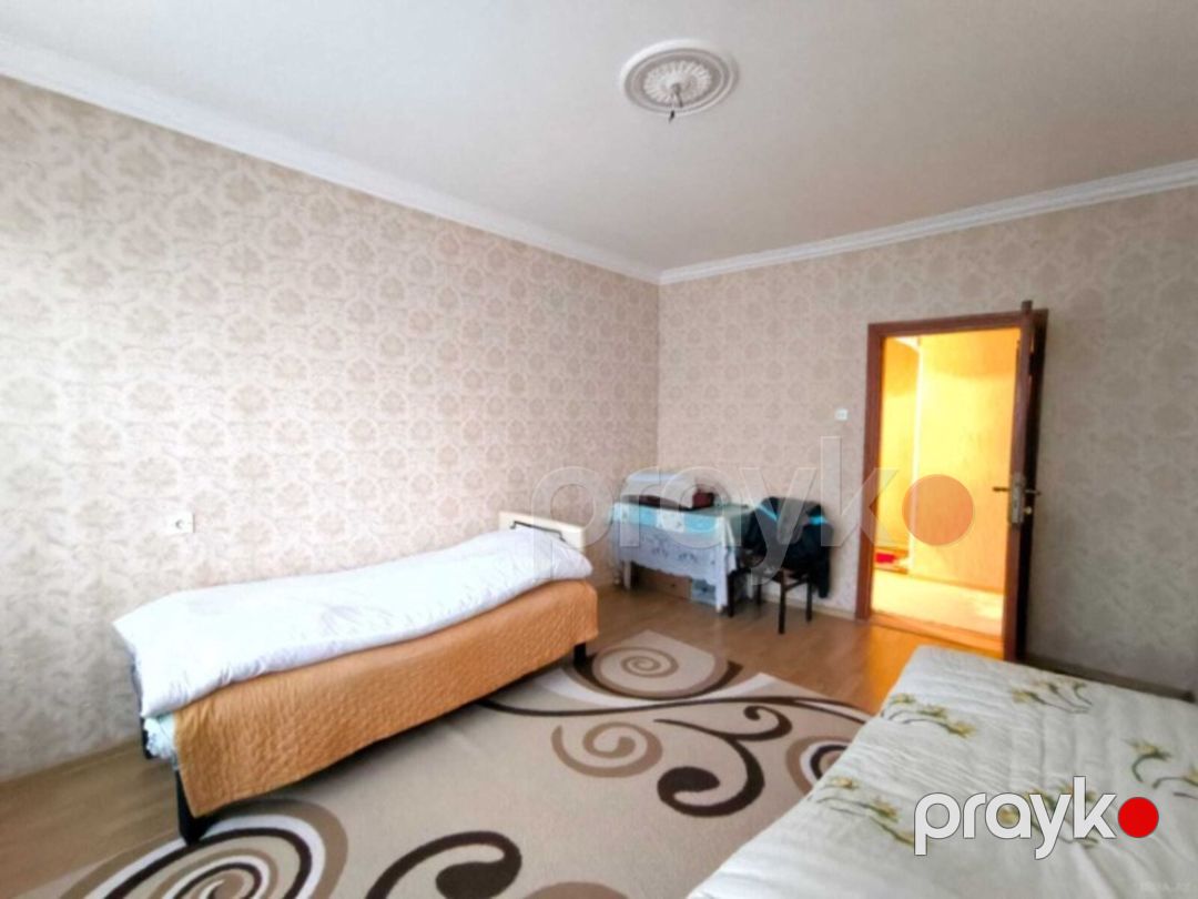 Satılır 4 otaqlı köhnə tikili 100 m² — Mənzil, Bakı (7)