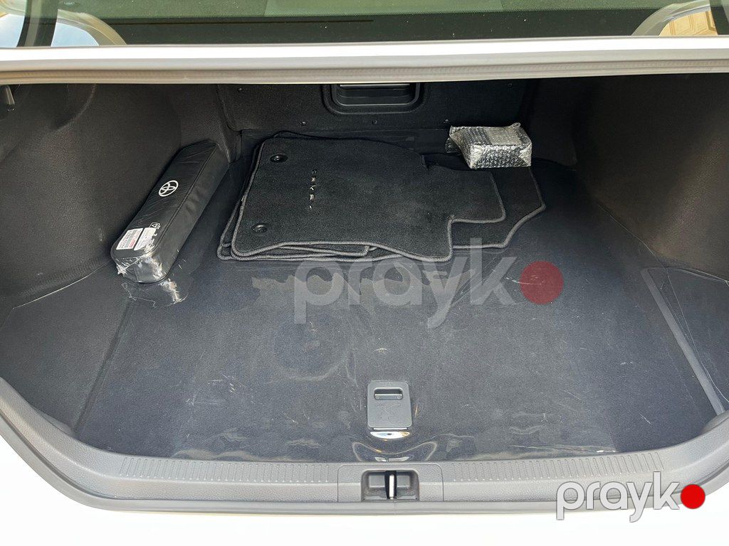 Toyota Camry, 2.5 L, 1.6 kWh, 2023 il, 62 000 km — Avtomobillər, Bakı (11)
