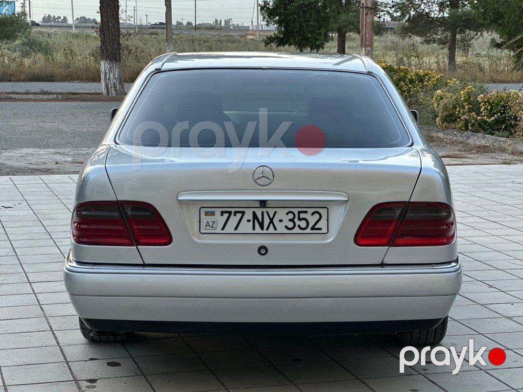 Mercedes E 240, 2.4 L, 1998 il, 270 000 km — Avtomobillər, Salyan (6)