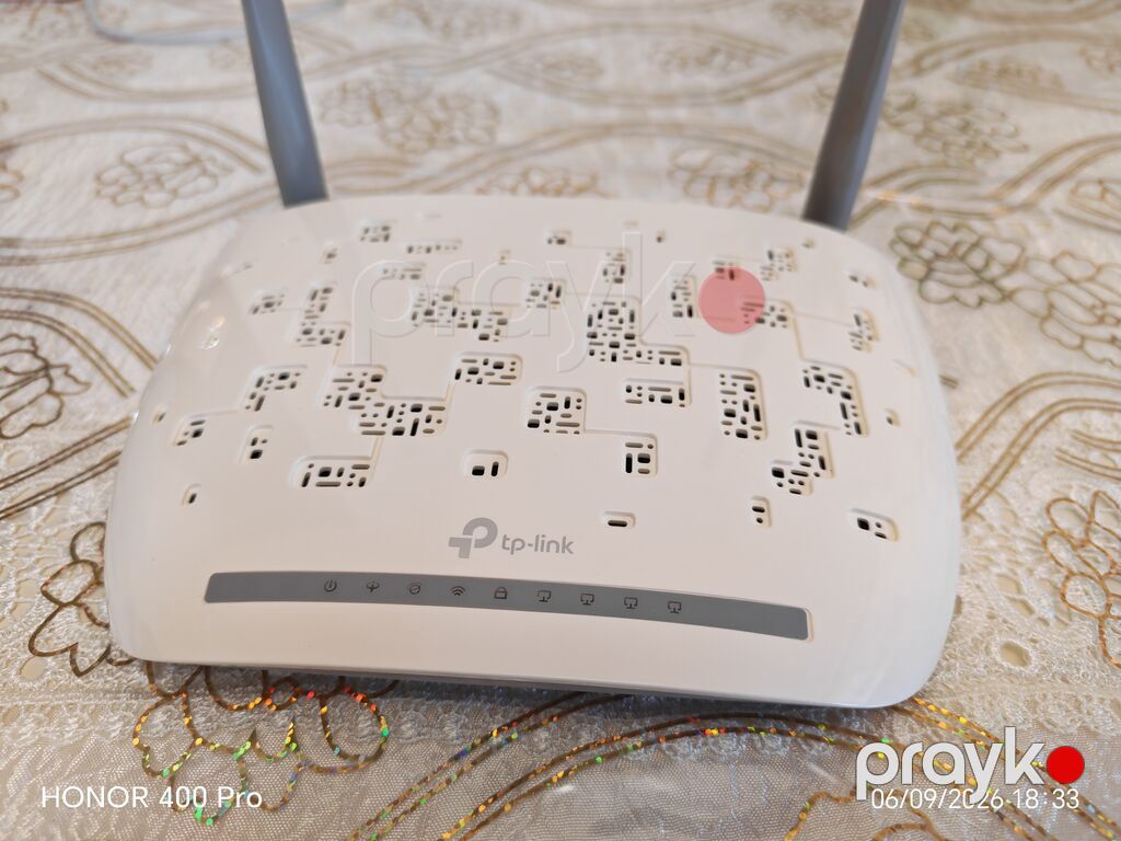 TP-Link simsiz router Xüsusiyyətlər: - 2 ədəd yüksək qazanclı xarici — Şəbəkə və server avadanlığı, Bakı (3)