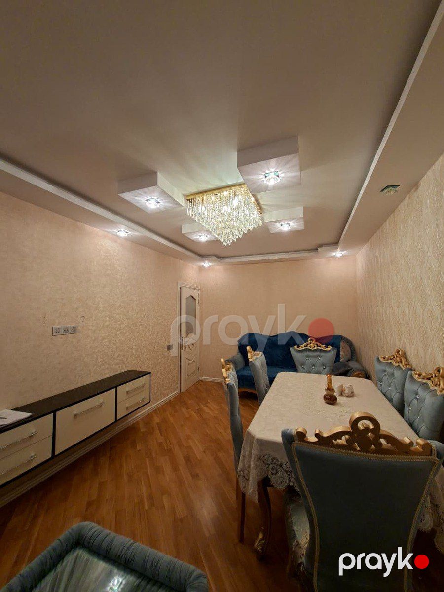 Satılır 4 otaqlı köhnə tikili 100 m² — Mənzil, Bakı (9)