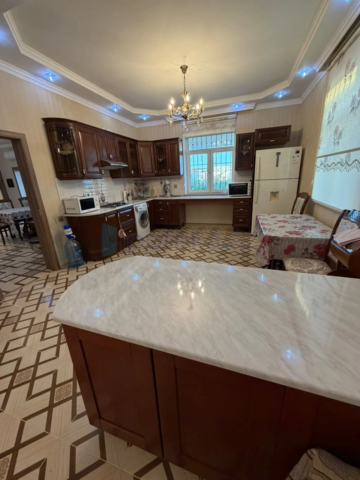 Satılır: 4 Otaq, Bağlar, Xəzər r., Şüvəlan q., 200.00 m² — Ev, villa, Şüvəlan (9)
