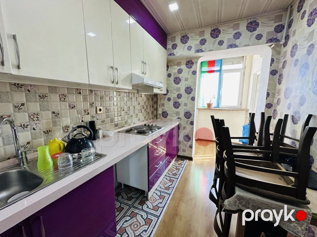 Satılır 2 otaqlı köhnə tikili 72 m² — Mənzil, Bakı