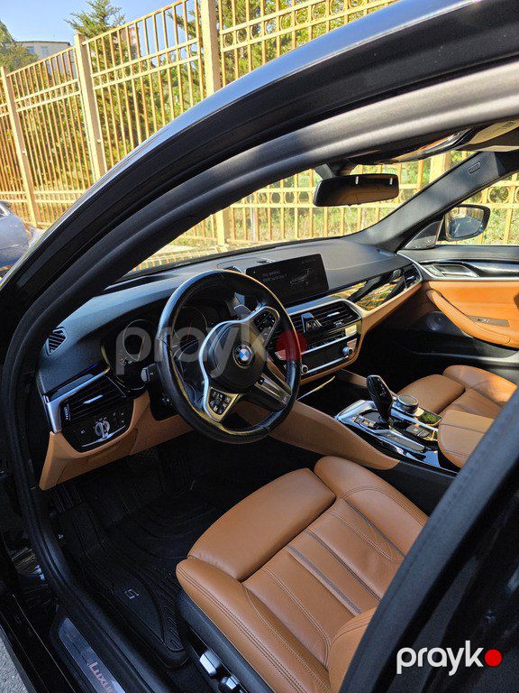 BMW 530, 2.0 L, 2018 il, 48 300 km — Avtomobillər, Bakı (8)