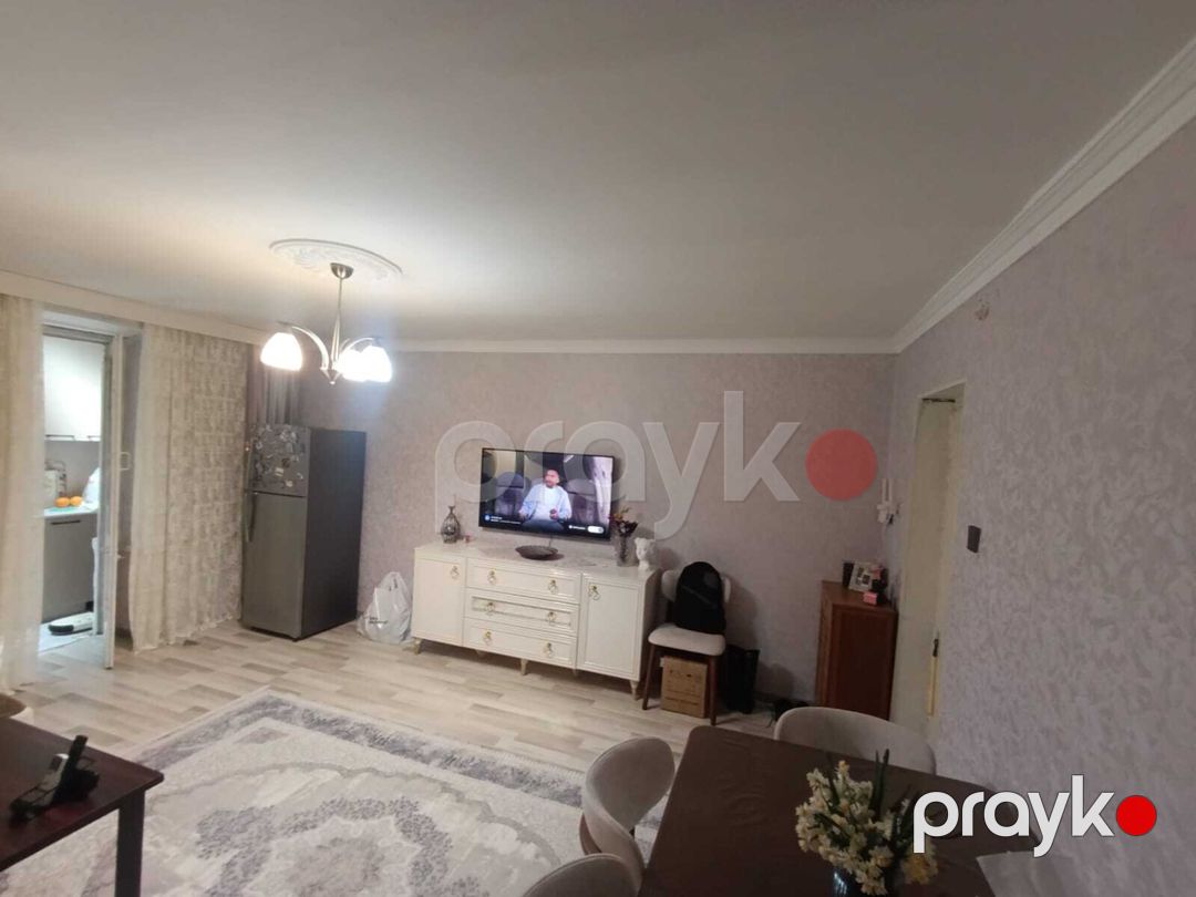 Satılır 1 otaqlı köhnə tikili 42.5 m² — Mənzil, Bakı (2)