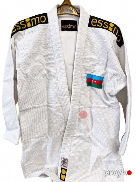 Cüdo kimonosu Essimo — Bakı