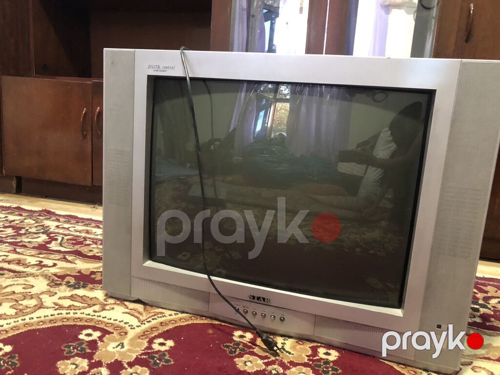 Swıt markalı kineskop televizor - Ekran: Təxminən 29–32 düym, geniş — Televizorlar, Beyləqan