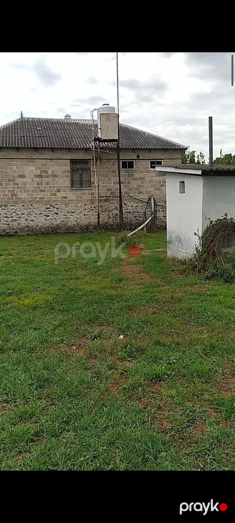 3 otaqlı, 120 kv. m, Kredit yoxdur, Orta təmir — Balakən