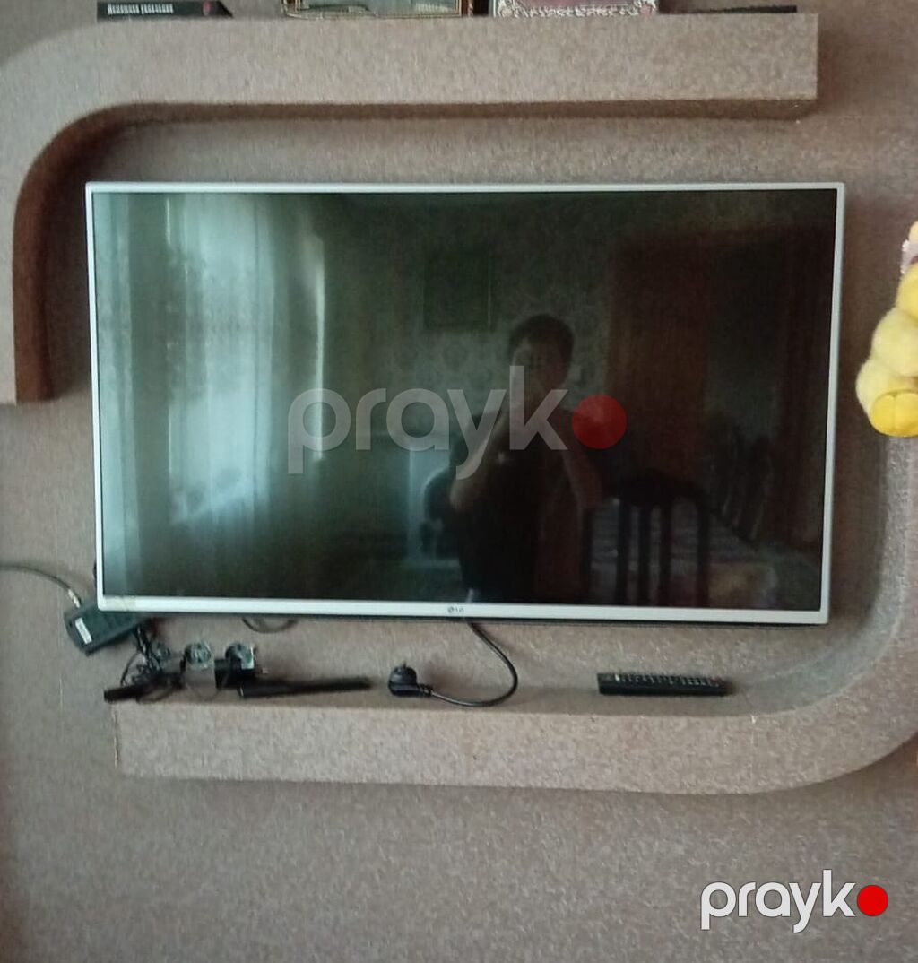 LG LED televizor, təxminən 43" (ekran diaqonalı təqribən 108 sm). İnce — Televizorlar, Xırdalan (3)