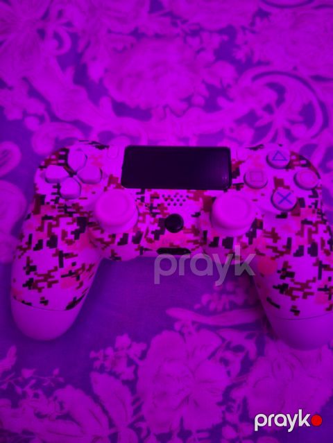 PS4 DualShock 4 naqişli gamepad az iştenib kukusu yoxdu amma şünuru — Bakı