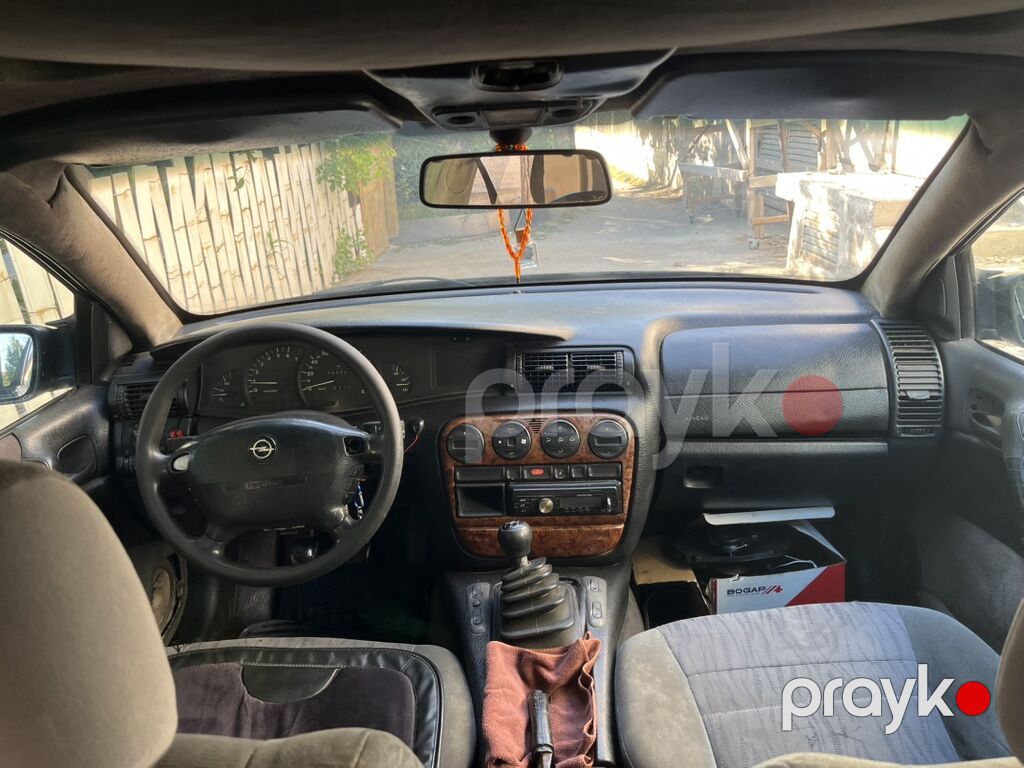 Opel Vectra sedan - Kuzov: 4 qapılı sedan, qara rəng - Mühərrik və — Avtomobillər, Sumqayıt (4)