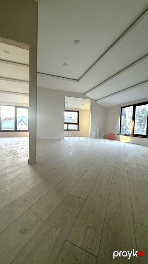 Satılır 3 otaqlı yeni tikili 75 m² — Bakı