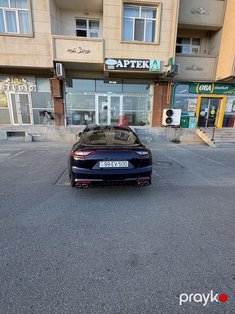 Kia Stinger, 2.0 L, 2018 il, 140 000 km — Avtomobillər, Bakı (4)