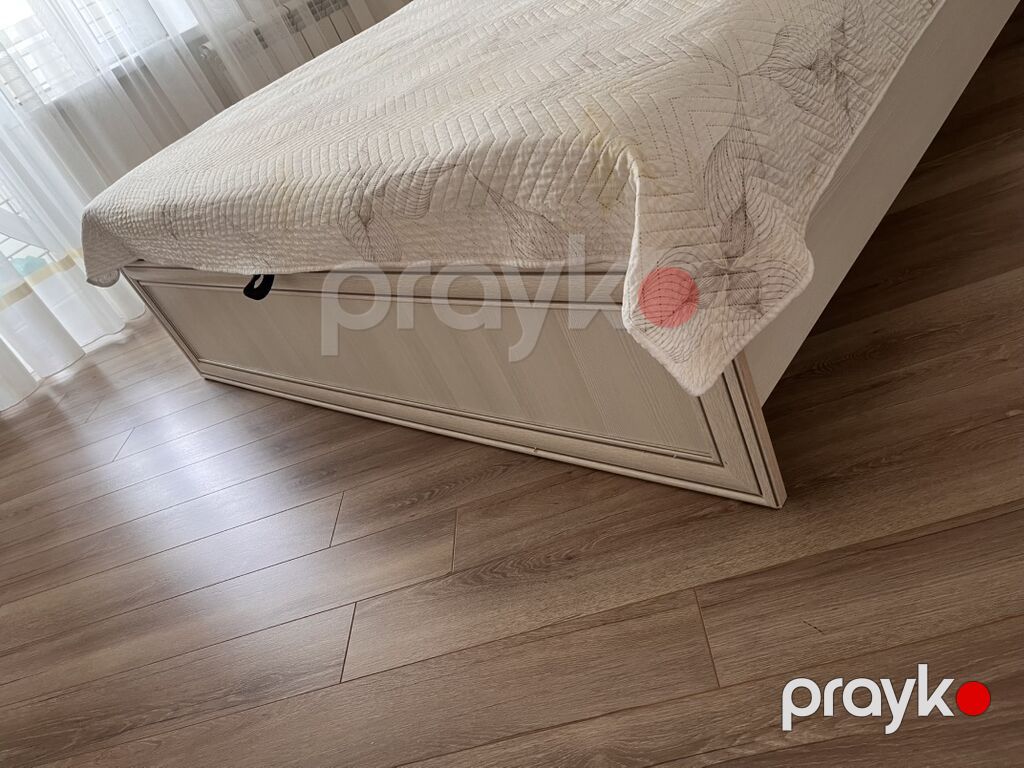 Ağ rəngli iki nəfərlik yataq dəsti - Ölçü: təxmini 160x200 sm — Yataqlar, Bakı (2)
