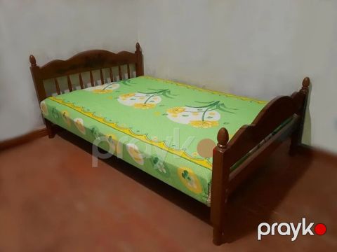 İşlənmiş, İkinəfərlik çarpayı, Bazasız, Matras ilə, Siyirməsiz — Bakı