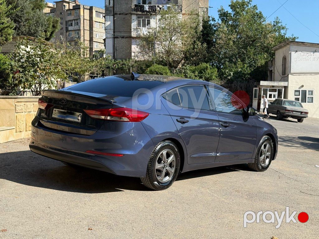 Hyundai Avante, 1.6 L, 2016 il, 170 000 km — Avtomobillər, Bakı (3)