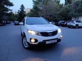 Kia Sorento, 2.0 L, 2010 il, 267 000 km — Автомобили