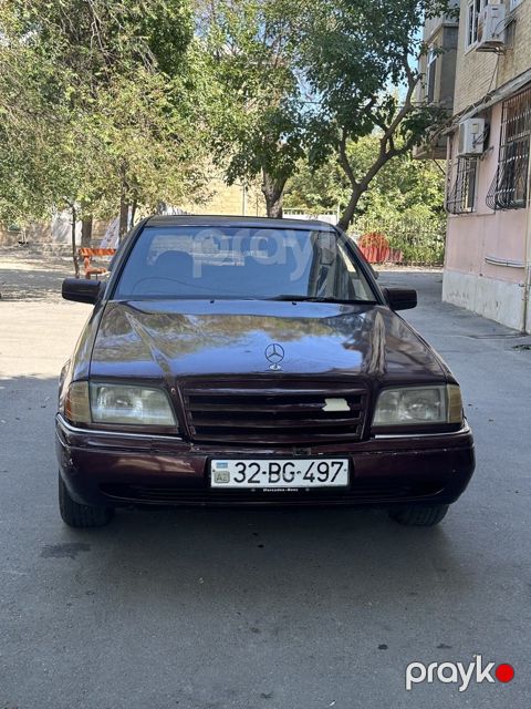 Mercedes C 200, 2.0 L, 1994 il, 430 000 km — Sumqayıt