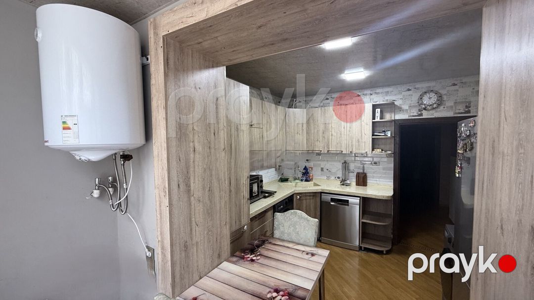 Satılır 4 otaqlı köhnə tikili 90 m² — Mənzil, Bakı (9)