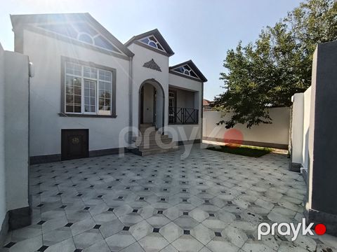 Satılır 4 otaqlı həyət evi/bağ evi 125 m² — Bakı