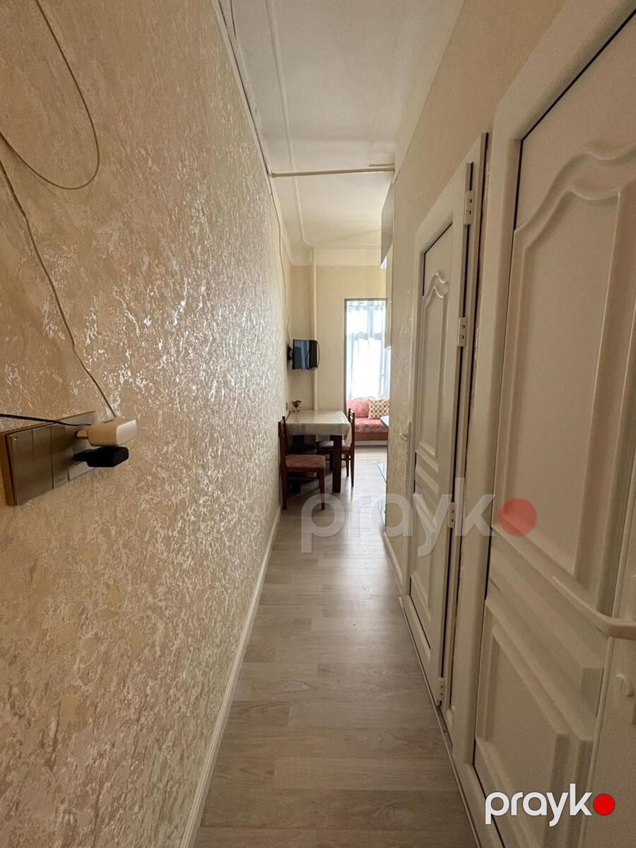 Satılır 2 otaqlı köhnə tikili 61 m² — Mənzil, Bakı (12)