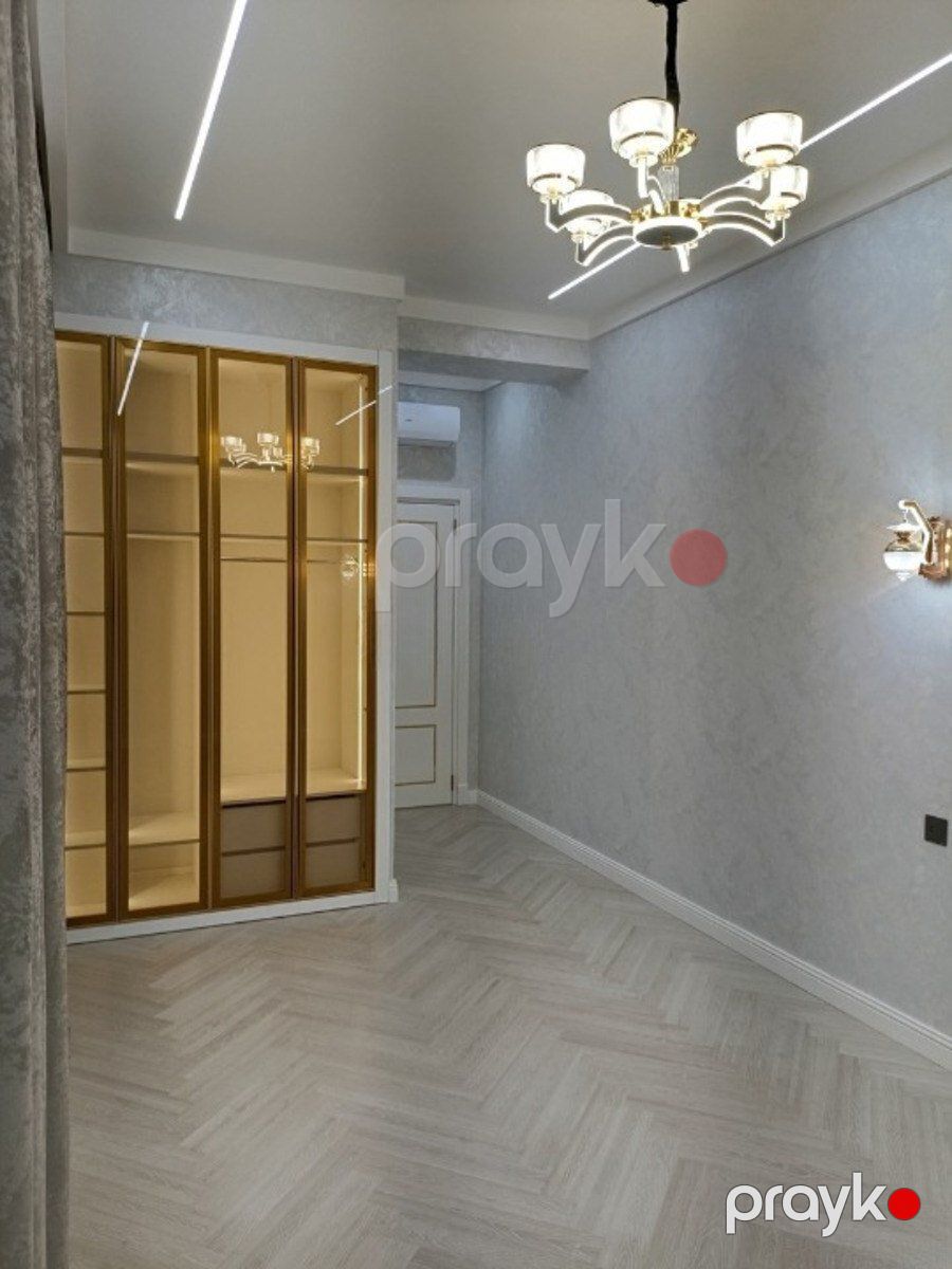 Satılır 4 otaqlı yeni tikili 160 m² — Mənzil, Bakı (8)
