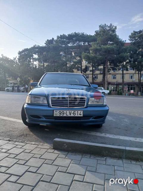 Mercedes C 240, 2.4 L, 1998 il, 448 000 km — Beyləqan