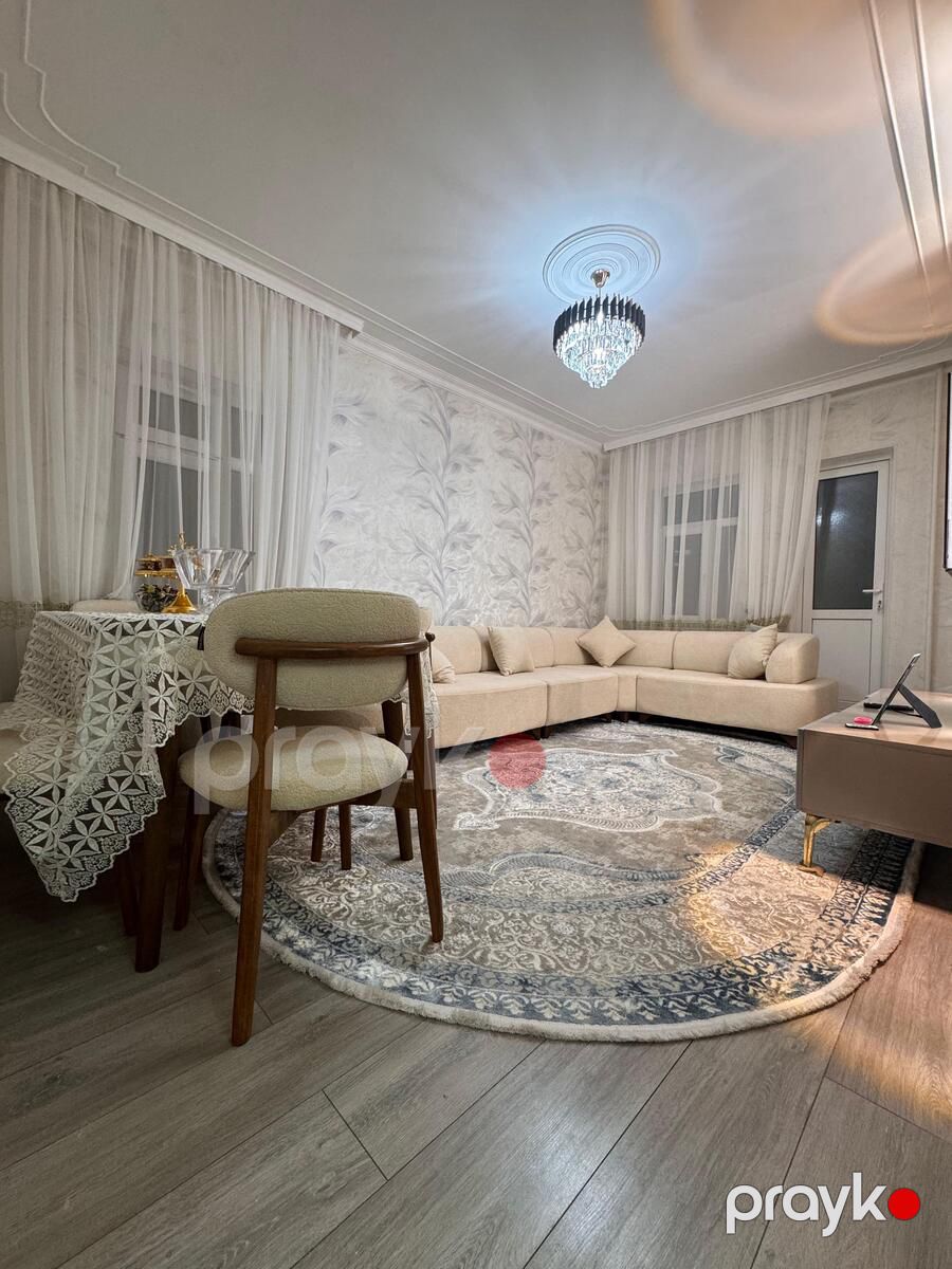 Satılır 2 otaqlı köhnə tikili 65 m² — Mənzil, Bakı (2)