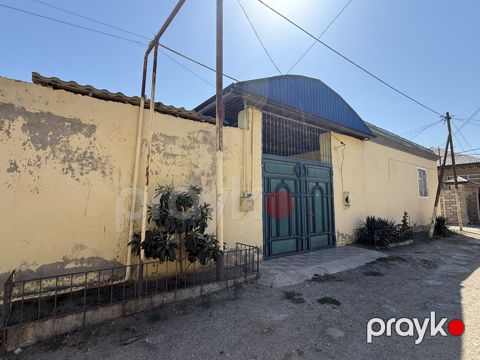 Satılır 3 otaqlı həyət evi/bağ evi 110 m² — Bakı