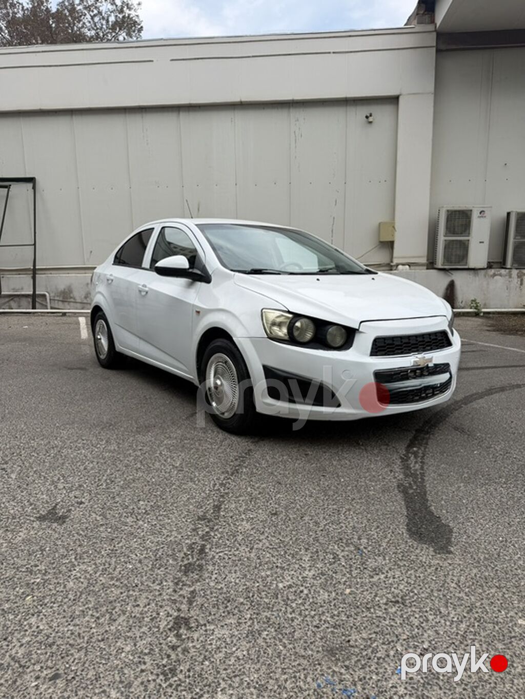 Chevrolet Aveo sedan – ağ rəng, 4 qapılı, şəhər üçün kompakt və — Avtomobillər, Bakı (2)