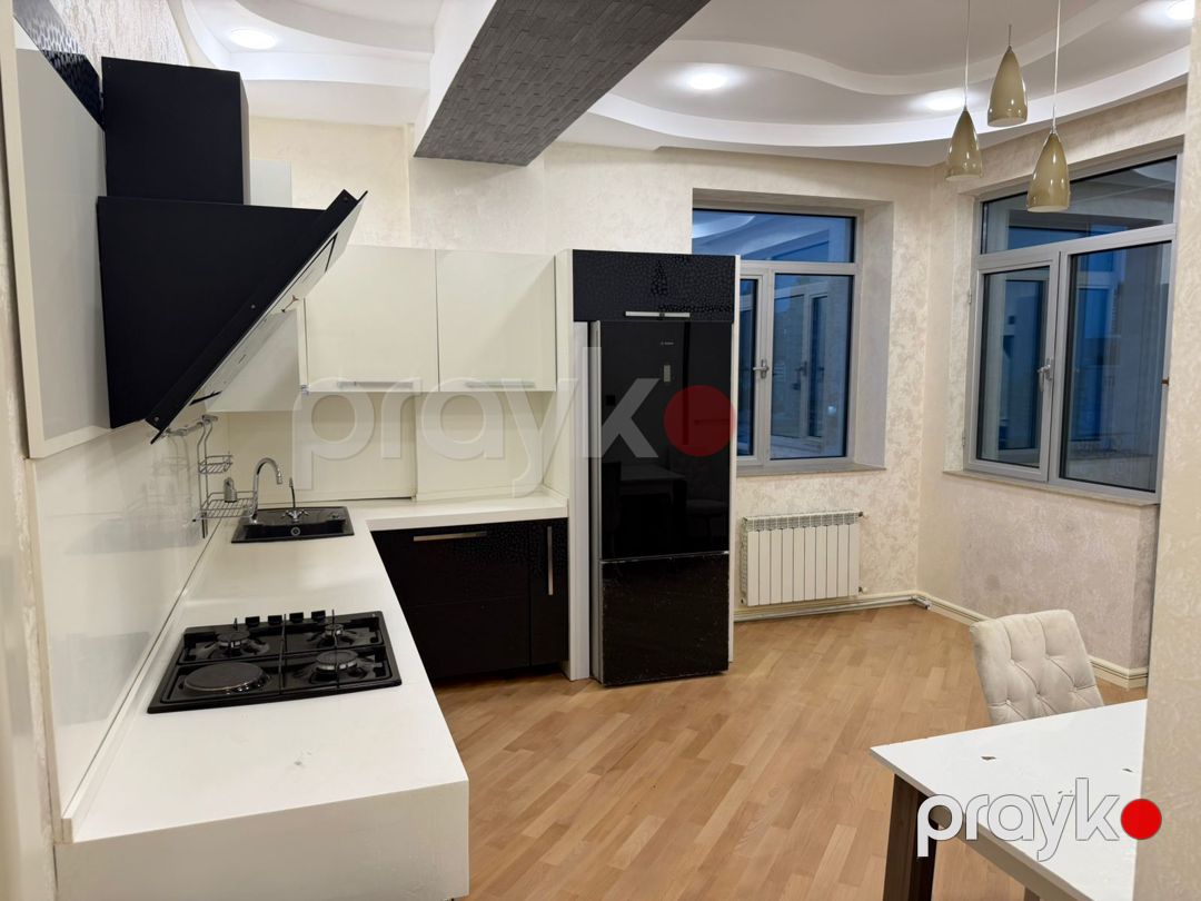 Satılır 5 otaqlı yeni tikili 180 m² — Mənzil, Bakı (5)