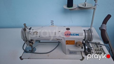 Jack sənaye tikiş maşını - Model: Jack (üzərində “JK-8720” etiketi