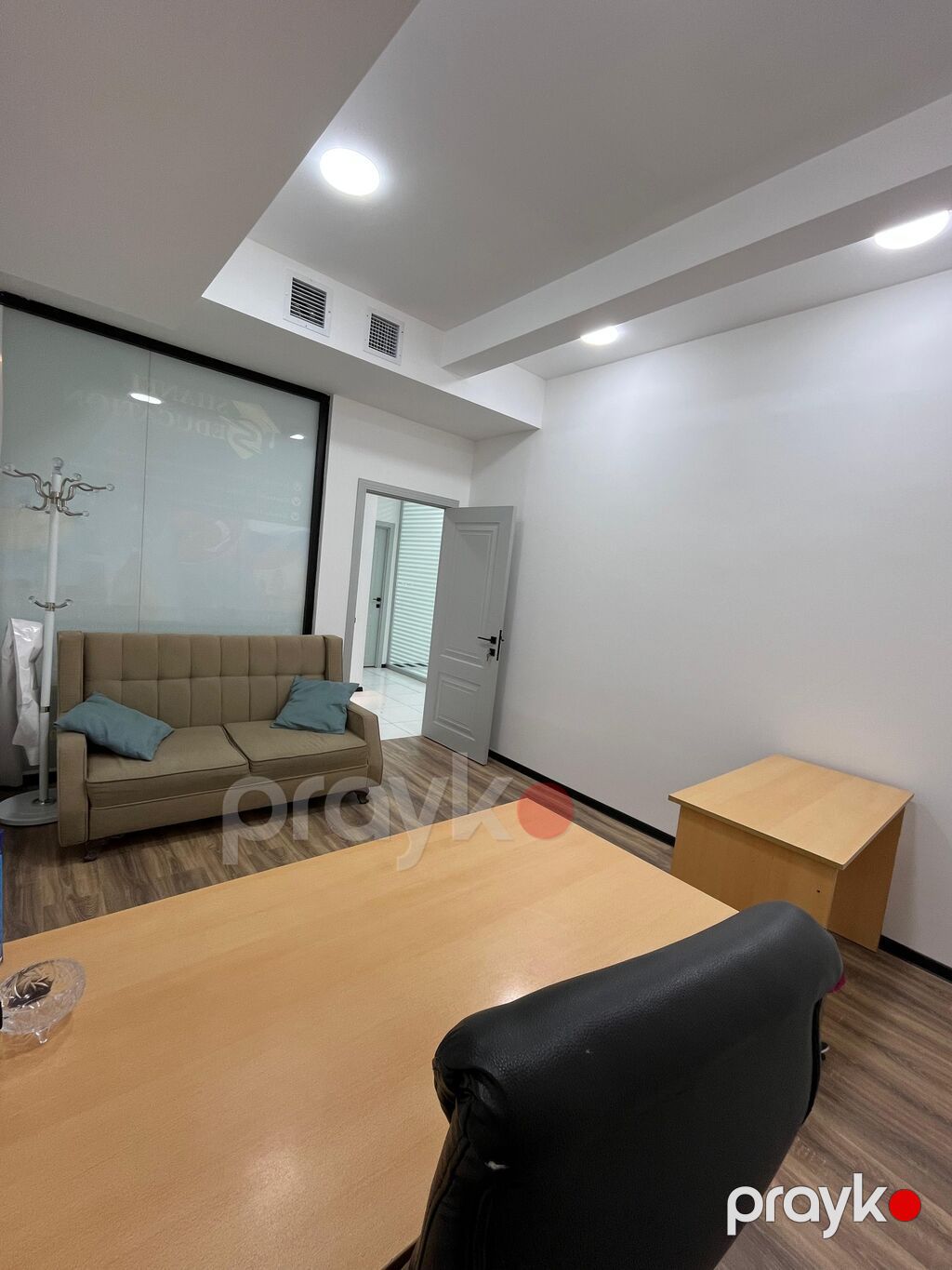 Af mall t/m 2-ci mərtəbə Shikh Jafarli Group (Ofislərin uzunmüddətli — Ofis, Bakı (5)