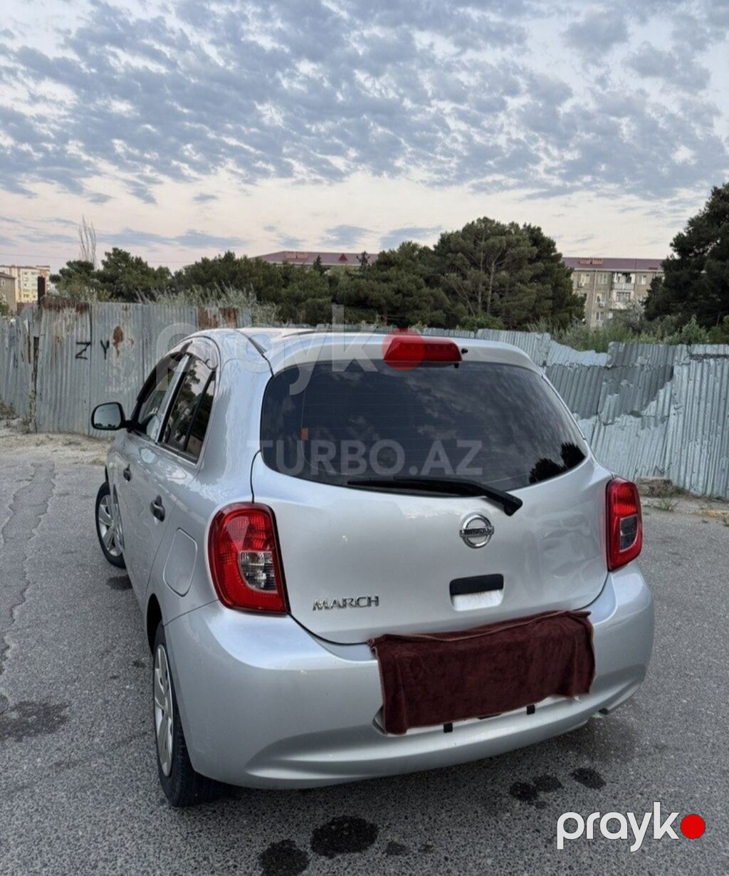 Nissan March: 1.2 l 2015 il Hetçbek — Avtomobillər, Sumqayıt (4)