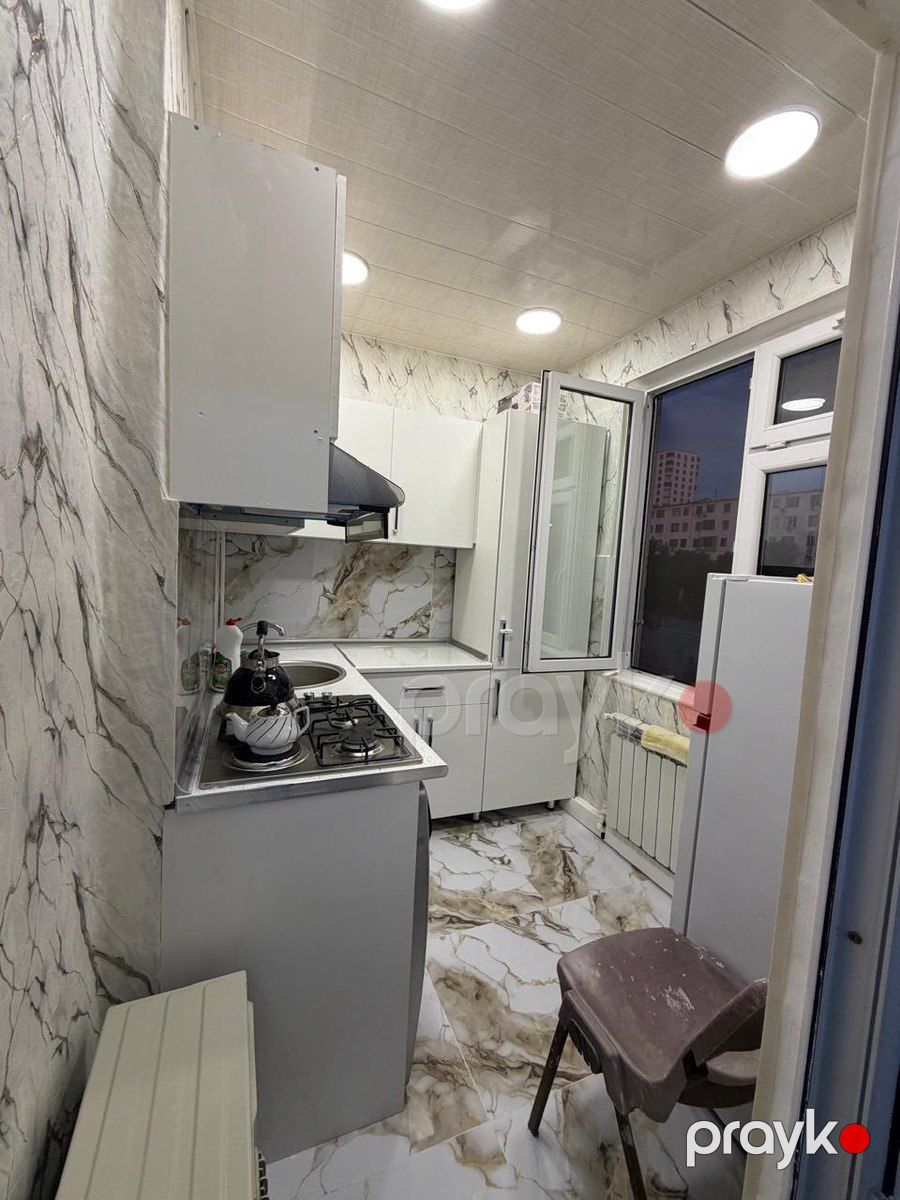 İcarəyə verilir 2 otaqlı köhnə tikili 65 m² — Mənzil, Bakı (5)