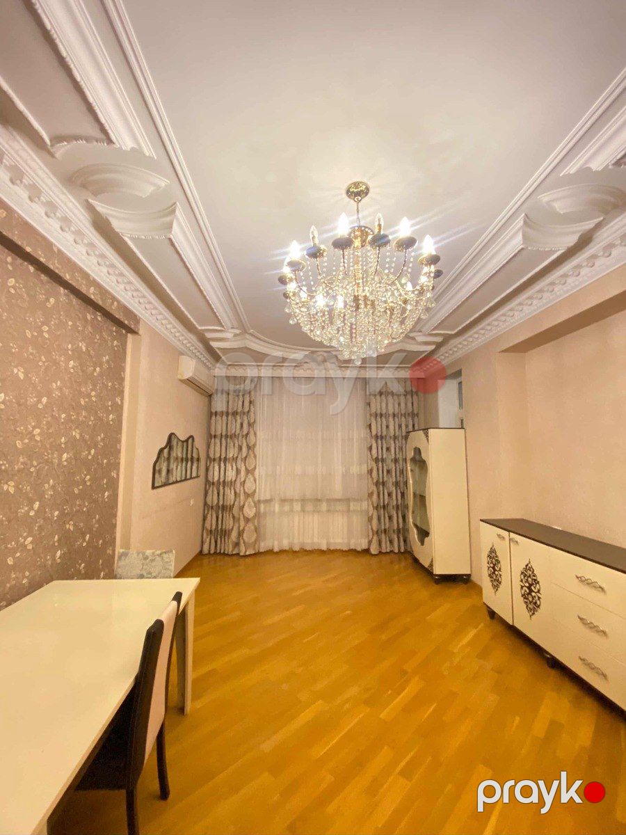 İcarəyə verilir 4 otaqlı yeni tikili 180 m² — Mənzil, Bakı (8)