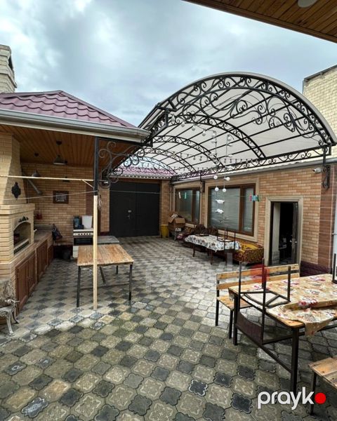 Satılır 6 otaqlı həyət evi/bağ evi 441 m² — Bakı