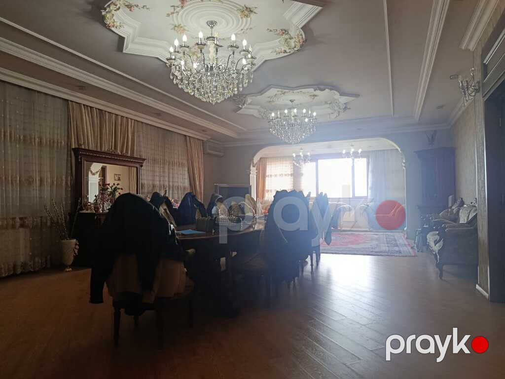 Satılır 7 otaqlı köhnə tikili 400 m² — Mənzil, Bakı (7)